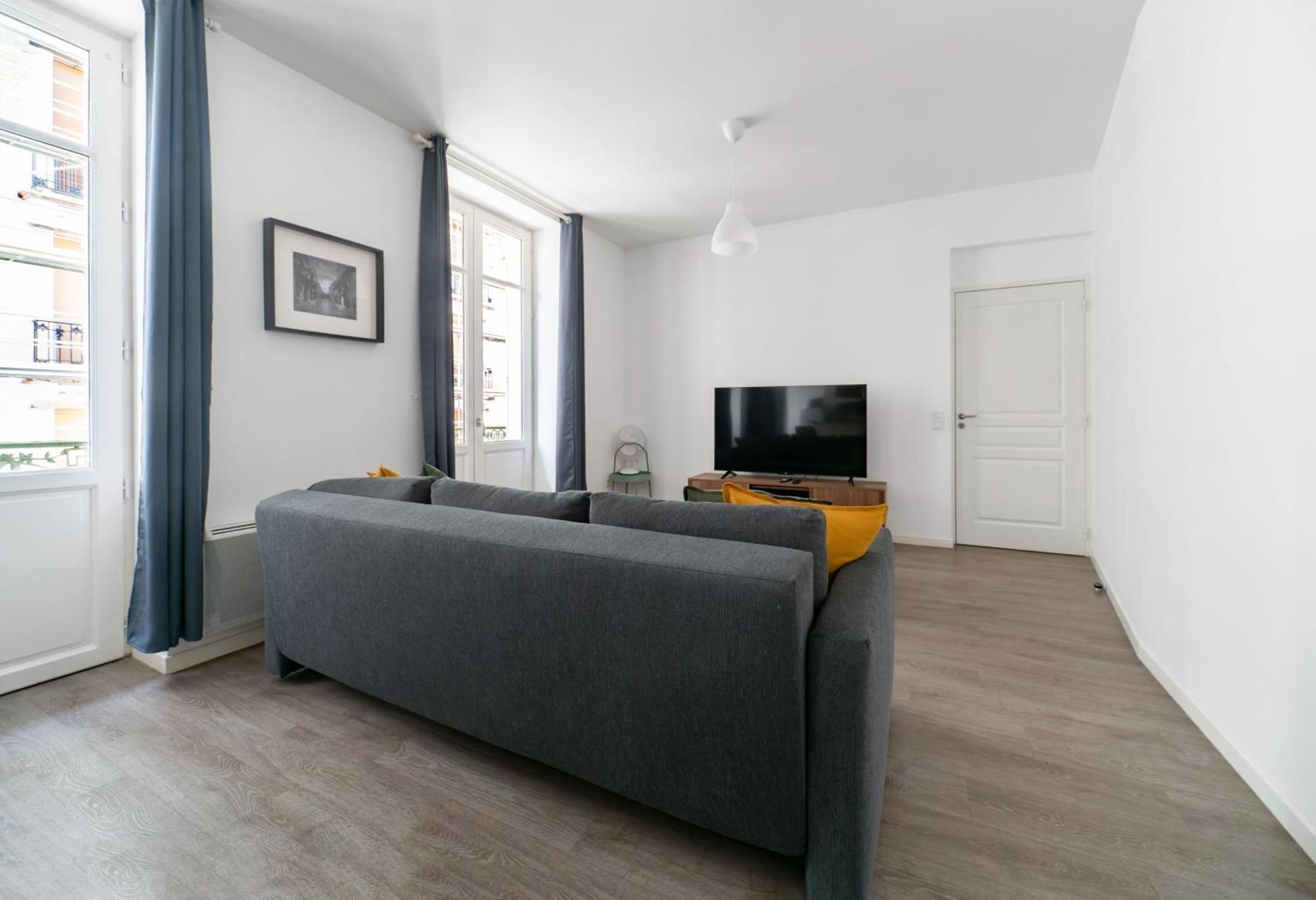 Le Brit - Grand Appartement Design, 3 Chambres, Centre Ville Vichy Luaran gambar
